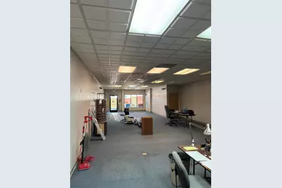 207 W Monroe Street, Bangor, MI 49013 - Photo 2