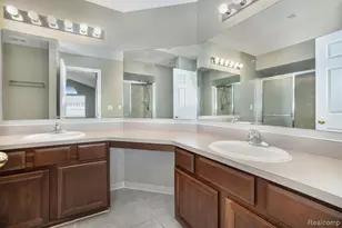 24204 Alexa Dr, Commerce Township, MI 48390 - Photo 14