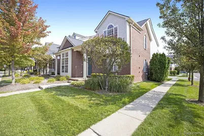 24204 Alexa Drive, Commerce Township, MI 48390 - Photo 2