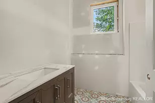 8851 Je-Ne-Be Dr NE, Rockford, MI 49341 - Photo 30