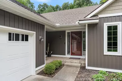 1876 Columbus Street, Holland, MI 49424 - Photo 4