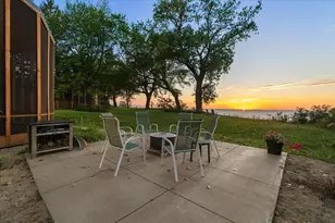 3960 Evergreen Ln, Benton Harbor, MI 49022 - Photo 52