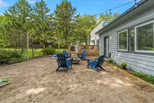 3960 Evergreen Ln, Benton Harbor, MI 49022 - Photo 56