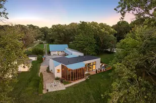 3960 Evergreen Ln, Benton Harbor, MI 49022 - Photo 48