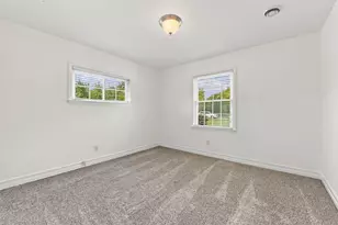 9445 Highland Dr, Grosse Ile, MI 48138 - Photo 8