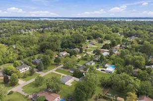 9445 Highland Dr, Grosse Ile, MI 48138 - Photo 48