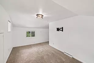 401 W South St, Greenville, MI 48838 - Photo 12