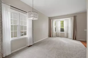 7075 St Andrews Dr, Ypsilanti, MI 48197 - Photo 8