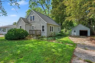 115 N 20th St, Battle Creek, MI 49015 - Photo 1
