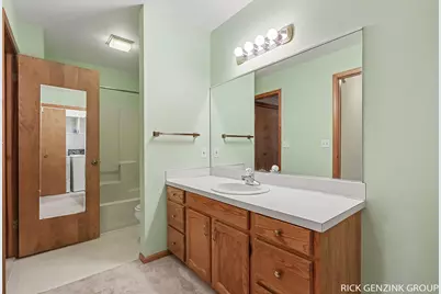 901 Creekridge Drive, Holland, MI 49423 - Photo 18