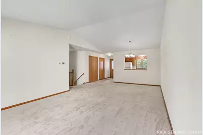 901 Creekridge Drive, Holland, MI 49423 - Photo 8