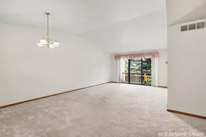 901 Creekridge Drive, Holland, MI 49423 - Photo 4