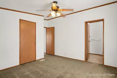 3660 Lilyfield Drive, Cedar Springs, MI 49319 - Photo 10