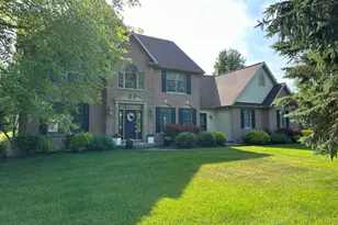 9095 Marsh Creek Cir, Galesburg, MI 49053 - Photo 2