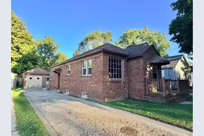 2240 Avon Street, Saginaw, MI 48602 - Photo 2