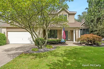 2507 Ridgecroft Avenue SE, Grand Rapids, MI 49546 - Photo 1