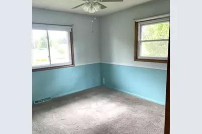 2535 Powers Avenue NW, Grand Rapids, MI 49544 - Photo 18