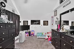 741 Kennedy St, Jackson, MI 49202 - Photo 26