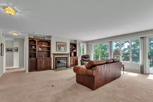 1092 Grove Rd, Ypsilanti, MI 48198 - Photo 10