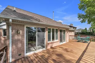 1092 Grove Rd, Ypsilanti, MI 48198 - Photo 16