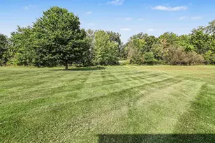 460 Canfield St, Milan, MI 48160 - Photo 32