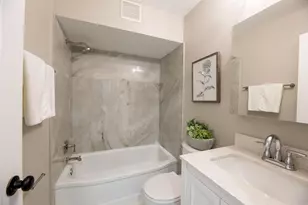 2679 Oxford Rd, Berkley, MI 48072 - Photo 12