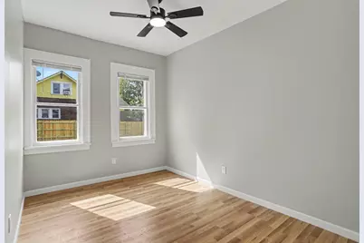 601 Capital Avenue SW, Battle Creek, MI 49015 - Photo 12