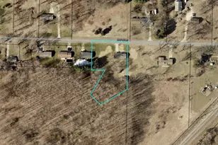 1892 Maple Ln, Benton Harbor, MI 49022 - Photo 6