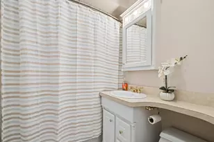 1892 Maple Ln, Benton Harbor, MI 49022 - Photo 20