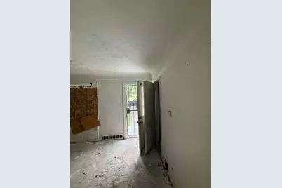 19180 Bradford Avenue, Detroit, MI 48205 - Photo 4