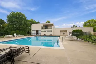 3700 Old Creek Rd, Troy, MI 48084 - Photo 20