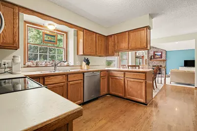 3233 Shadberry Court, Saline, MI 48176 - Photo 10