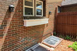 746 Oakridge Dr, Jackson, MI 49203 - Photo 48