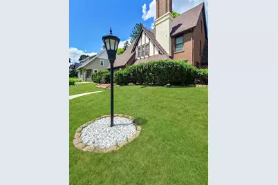 746 Oakridge Drive, Jackson, MI 49203 - Photo 6