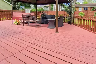 746 Oakridge Dr, Jackson, MI 49203 - Photo 44