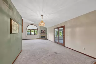 2828 Monte Vista Ave, Brighton, MI 48114 - Photo 6