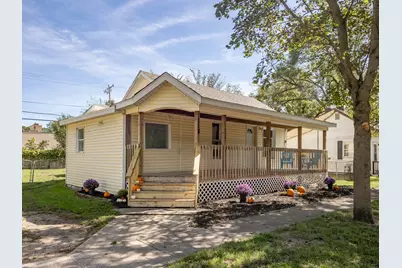 118 S West, Lawton, MI 49065 - Photo 2