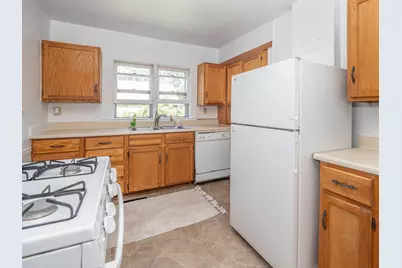 118 S West, Lawton, MI 49065 - Photo 10
