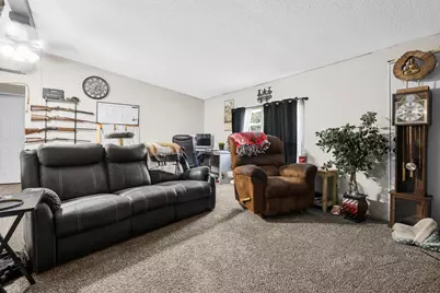 503 W Franklin Street, Otsego, MI 49078 - Photo 4