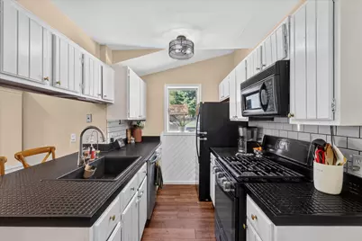 283 E Pine Street NE, Cedar Springs, MI 49319 - Photo 18