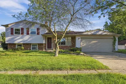 112 Overbrook Drive, Flushing, MI 48433 - Photo 1