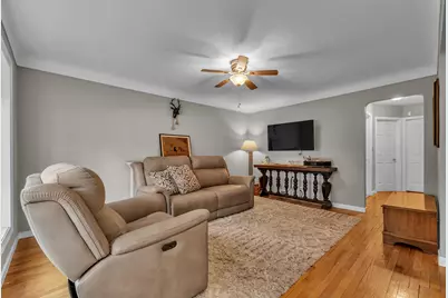 15106 White Avenue, Allen Park, MI 48101 - Photo 6