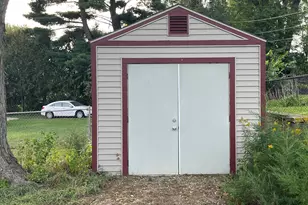 831 S Alexander St, Greenville, MI 48838 - Photo 32
