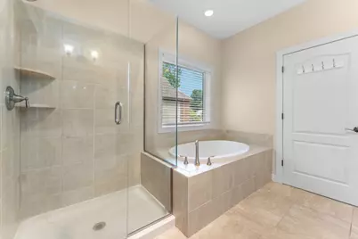 8243 Heathertree Lane, Brighton, MI 48116 - Photo 52