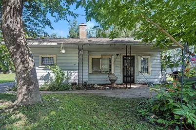 37 Logan Street, Battle Creek, MI 49015 - Photo 2
