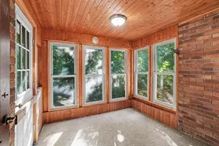 499 Sunnyjune Ave, Holland, MI 49424 - Photo 8