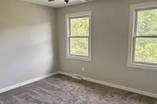 4160 Knapp Valley Dr NE, Grand Rapids, MI 49525 - Photo 20