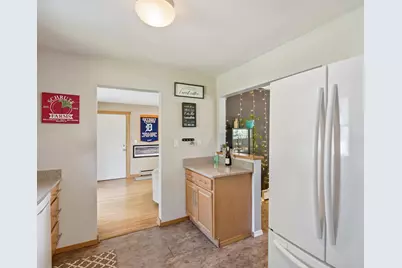 33590 Clarita Street, Livonia, MI 48152 - Photo 14