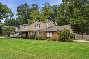 16759 Timberview Dr, Clinton Twp, MI 48036 - Photo 4
