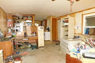 304 Magellan Ave, Houghton Lake, MI 48629 - Photo 8